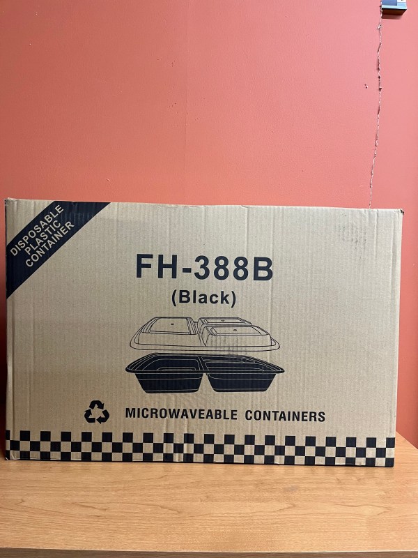 Case of 150 32 oz. Black 9 3/4" x 7 1/4" x 2" 3-Compartment Rectangular Microwavable Heavy Weight Containers with Lid