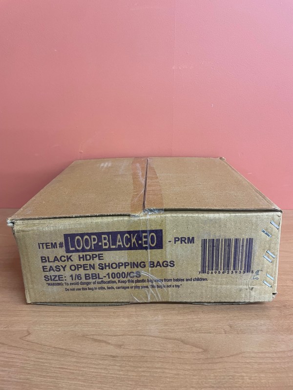 Case of 1000 Source Direct - Easy Open - Black Unprinted HDPE T-Shirt Bags - 1/6 BBL 11.5"X6"X21" - 13 Microns - Black